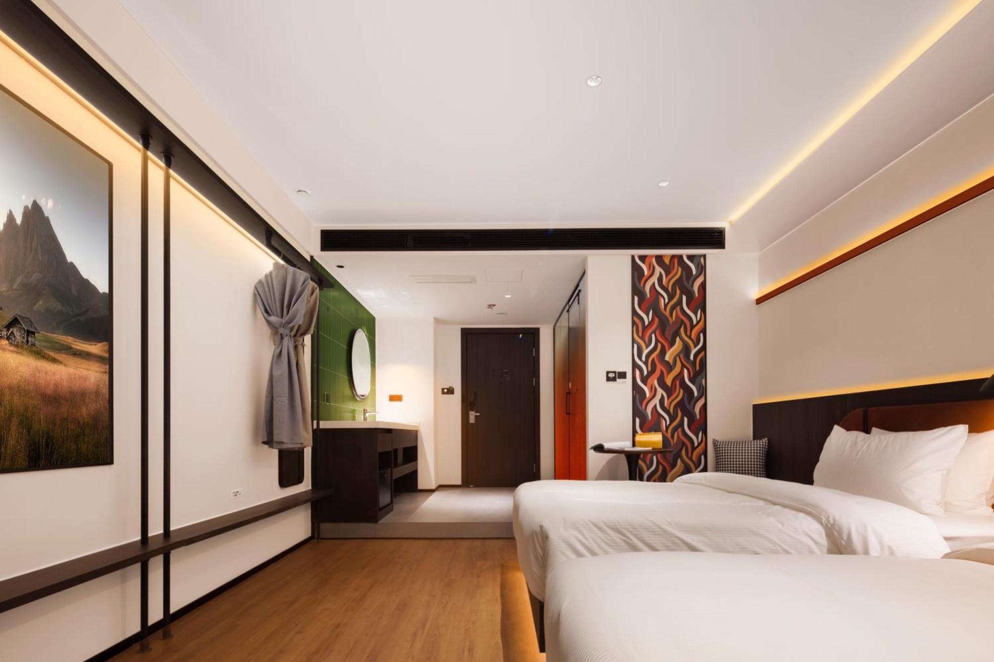 Mcsrh Hotel-Chongqing Jiefangbei Pedestrian Street Exterior foto